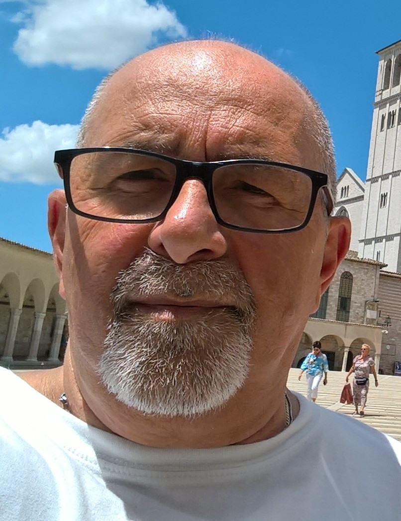 Foto di 1DM555